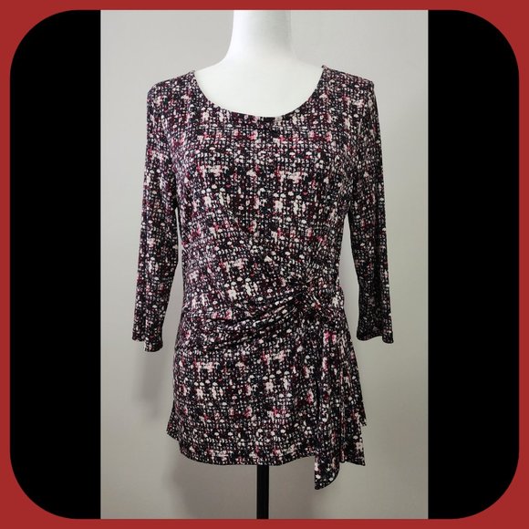 LAURA PETITES || Faux Side Tie Top (SIZE M) - Picture 1 of 5